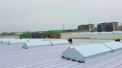 三角型电动采光排烟天窗